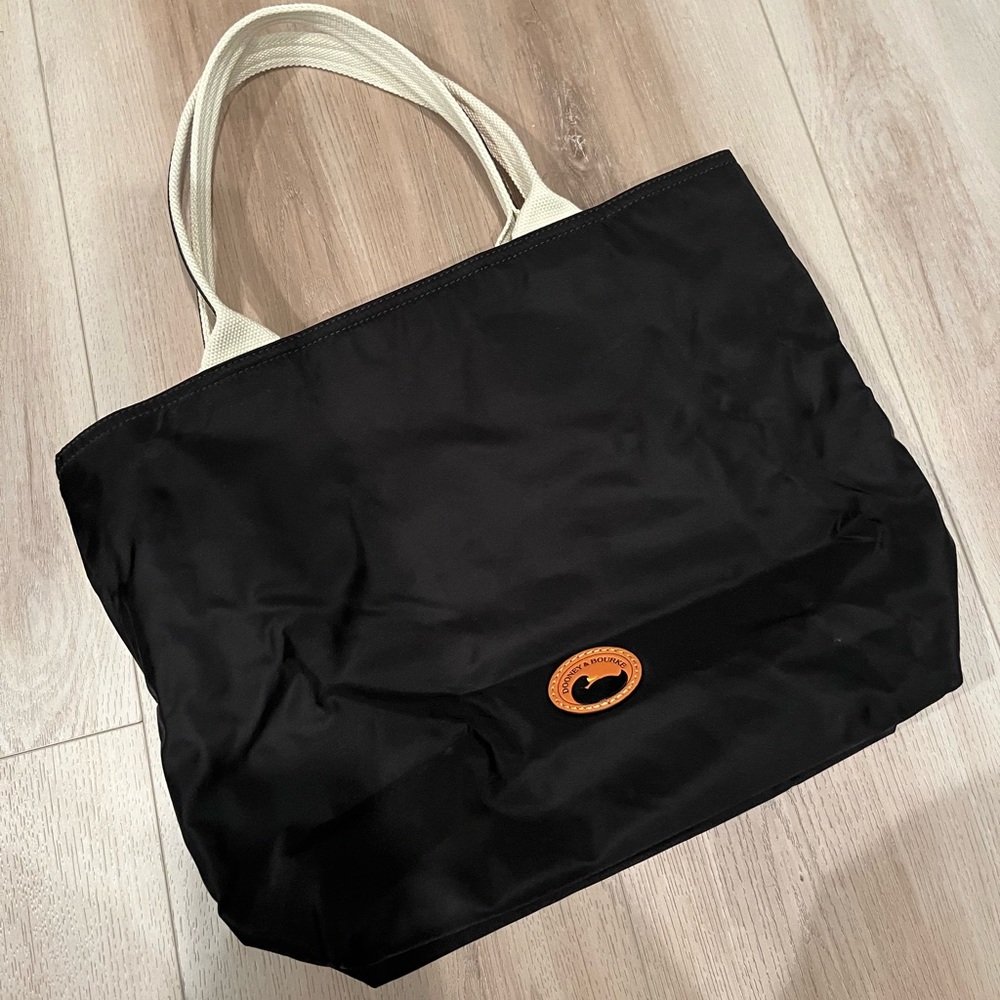Dooney & Bourke small tote